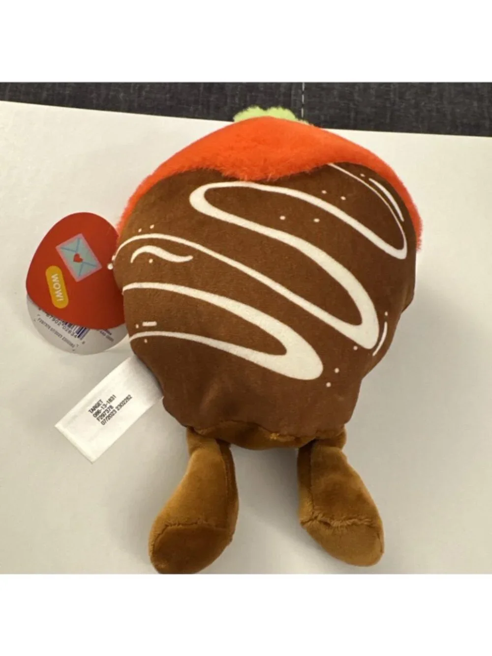 2024 Target Giggle Scape Chocolate Covered Strawberry Fruit Plush New OC19